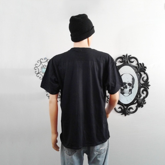 Barcode Skull Shirt - Picture 3 of 4